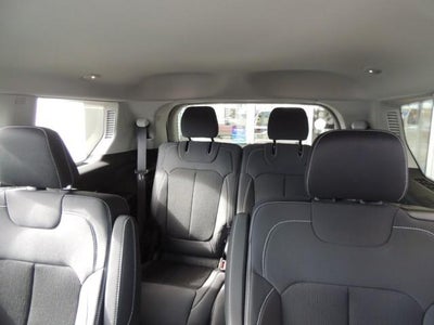 2024 Jeep Grand Cherokee L Laredo 4x2