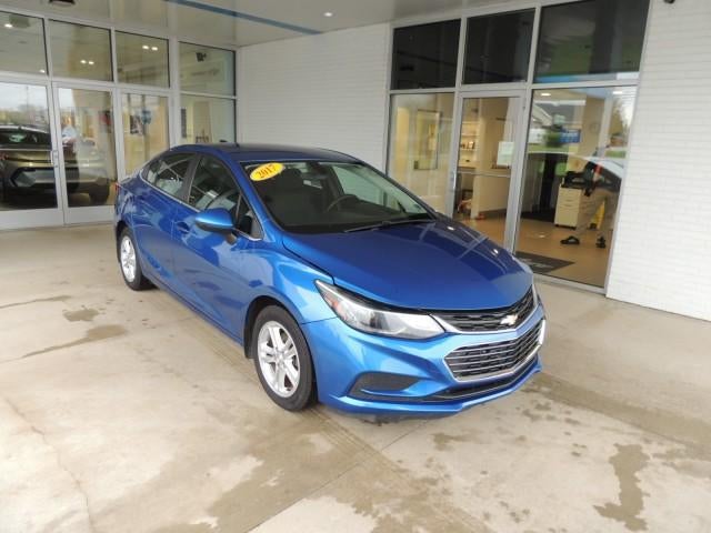Used 2017 Chevrolet Cruze LT with VIN 1G1BE5SM0H7217860 for sale in Meadville, PA