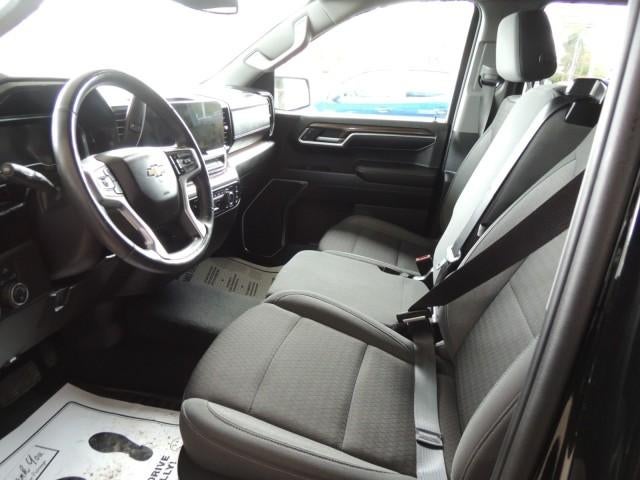 2022 Chevrolet Silverado 1500 LT (2FL)