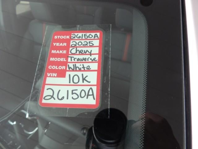 2025 Chevrolet Traverse RS