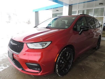 2025 Chrysler Pacifica Limited