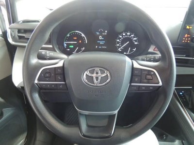 2021 Toyota Sienna LE