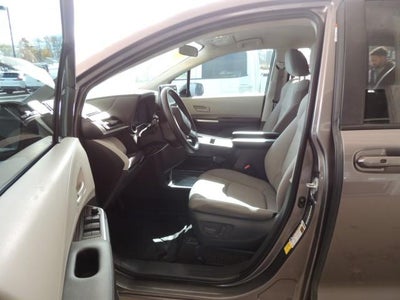 2021 Toyota Sienna LE