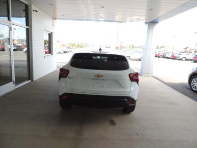 2025 Chevrolet Trax LS