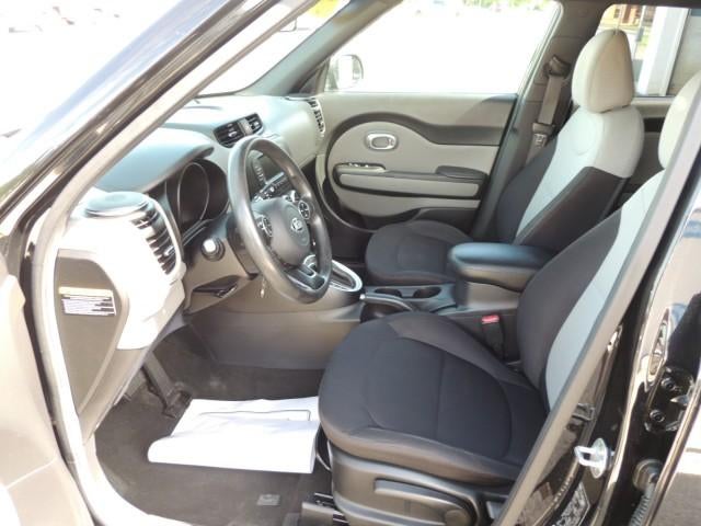 2017 Kia Soul Base